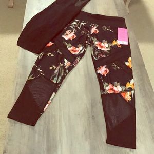 Betsey Johnson performance workout pants